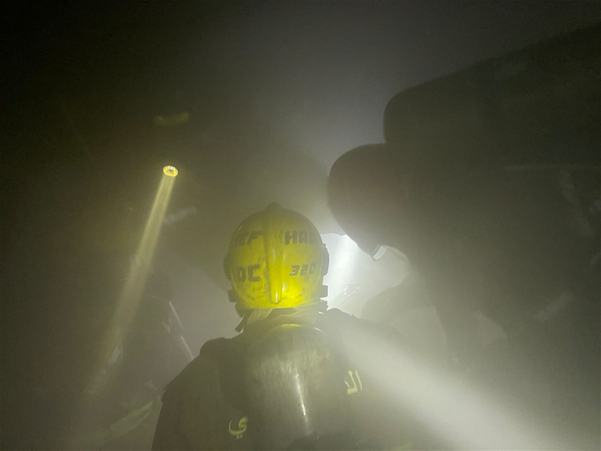 بالصور: كارثة حريق هواتشيكن سقوط 3 ضحايا والنيران حاصرت العمال قبل تدخل فرق الإنقاذ!