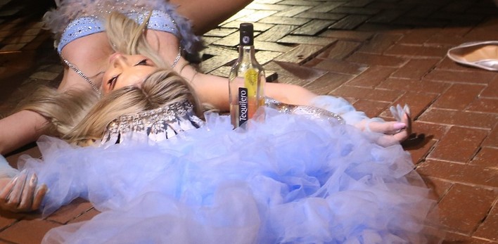 ميريام كلينك تتعرض لحادث مروع في وسط بيروت! (صور)