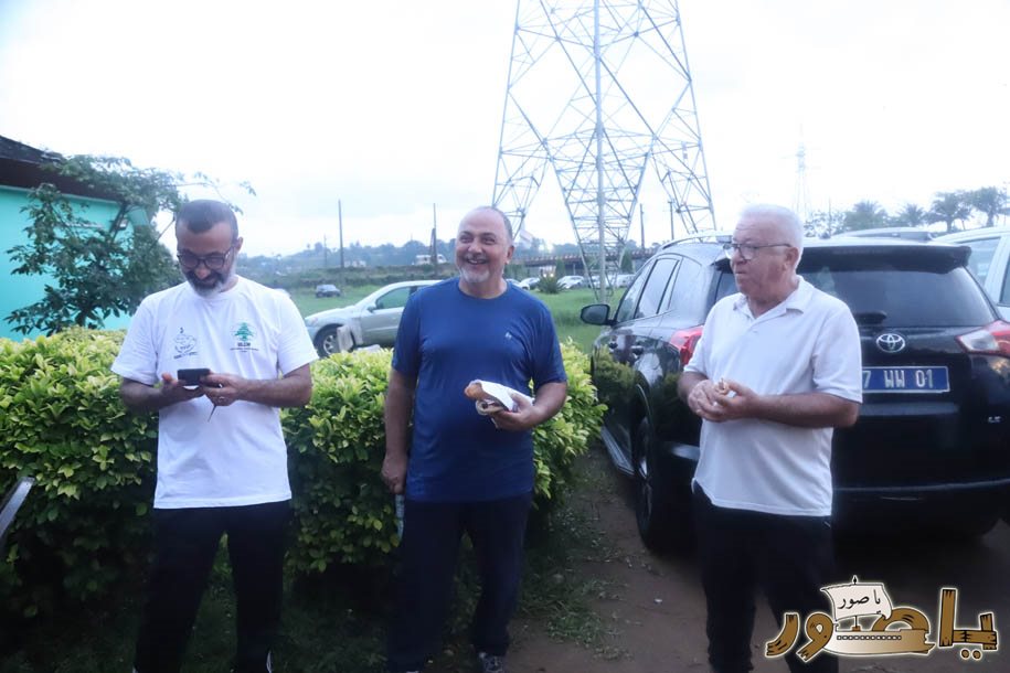 بمناسبة عيد الإستقلال الـ٨٢: الجامعة اللبنانية الثقافية في أبيدجان تجمع بين الرياضة والعمل البيئي