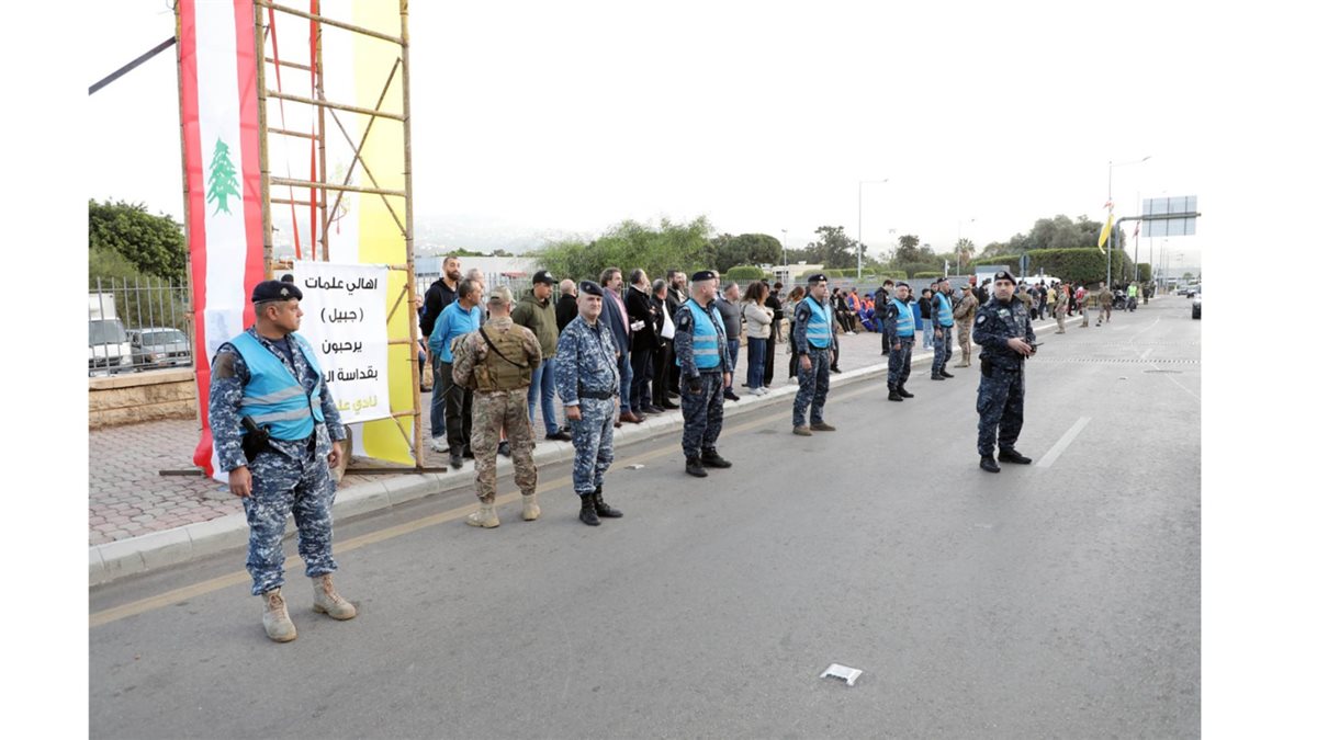 اللواء عبد الله ينوه بجهود قوى الأمن خلال زيارة البابا