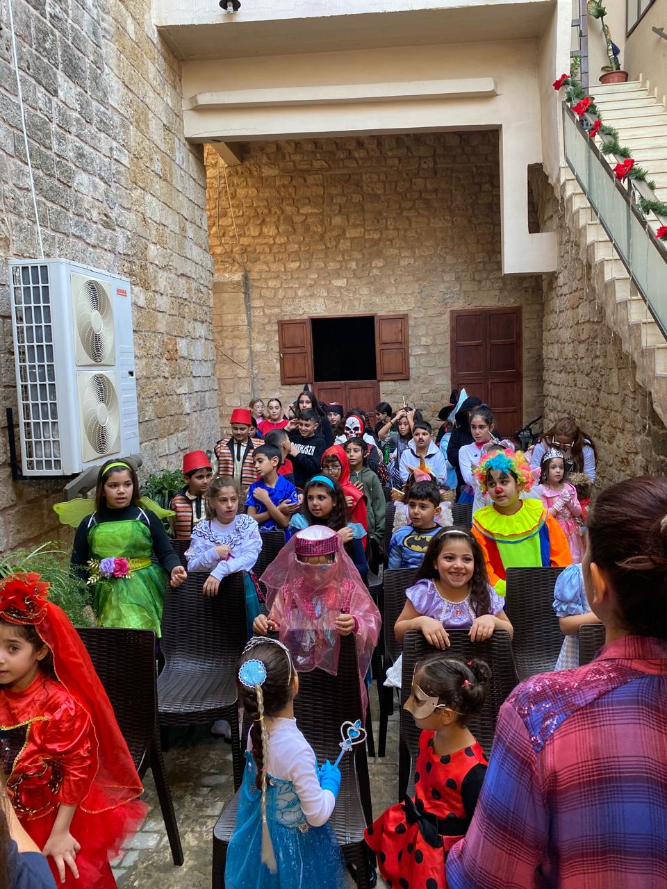 رعية القديس مار توما للروم الأرثوذكس في صور تحتفل بعيد البربارة