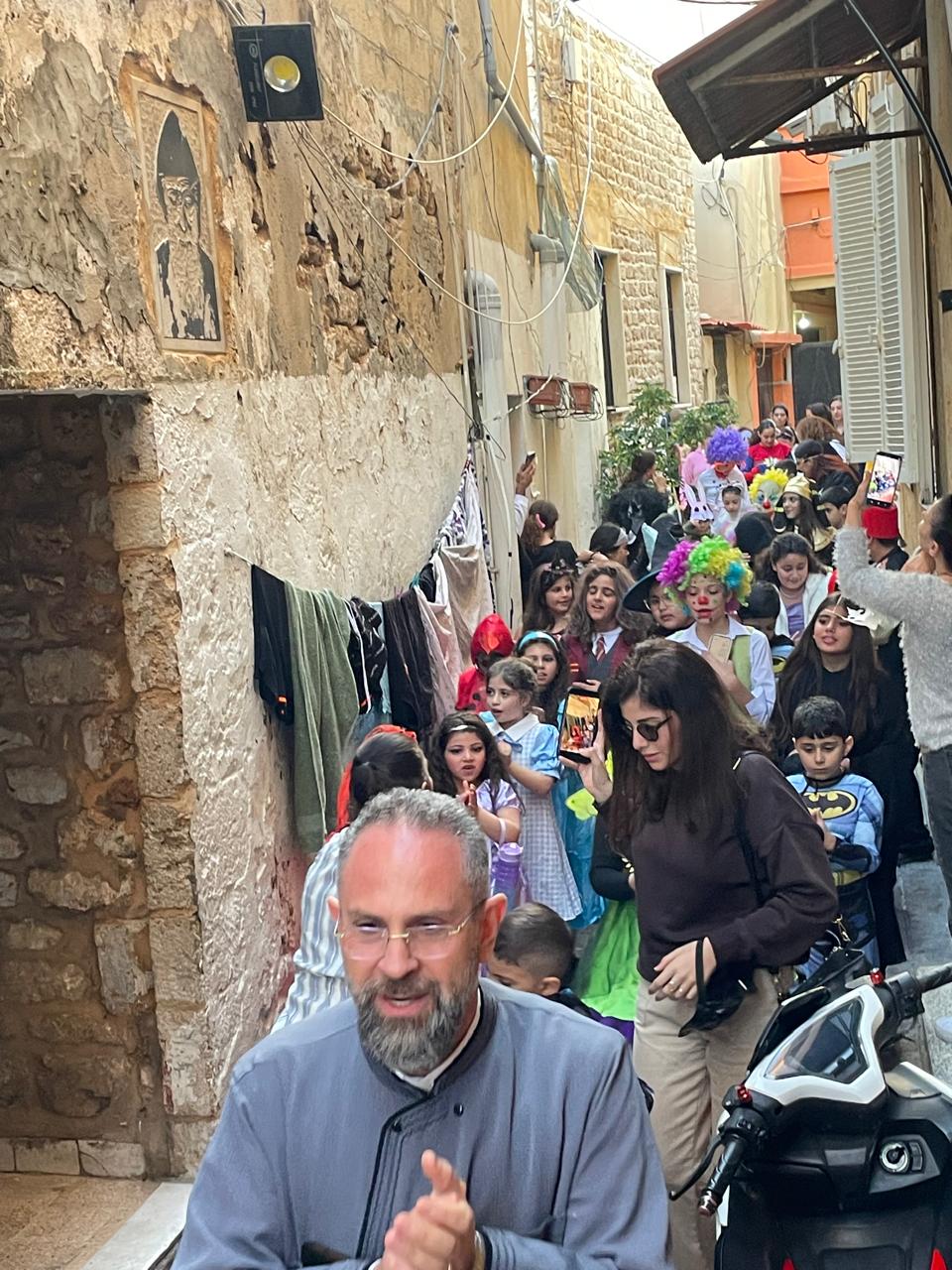 رعية القديس مار توما للروم الأرثوذكس في صور تحتفل بعيد البربارة