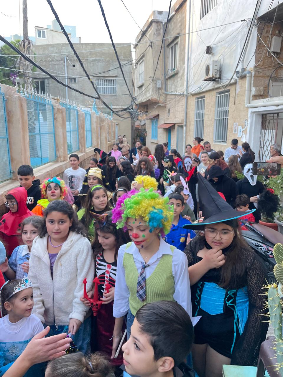 رعية القديس مار توما للروم الأرثوذكس في صور تحتفل بعيد البربارة