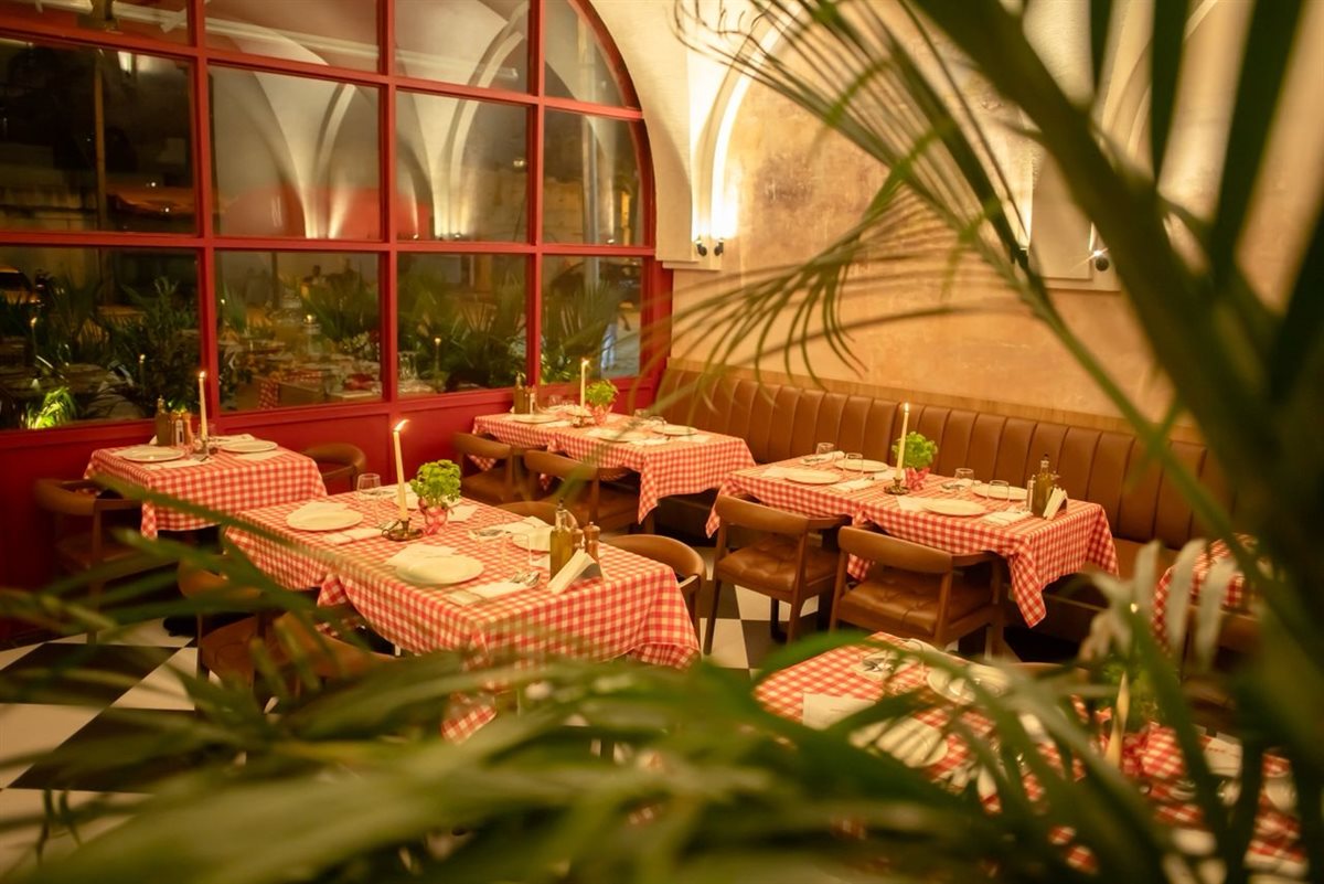 إفتتاح حاشد ل NAPizza في أبيدجان: النكهة الإيطالية الأصيلة بين أيديكم!