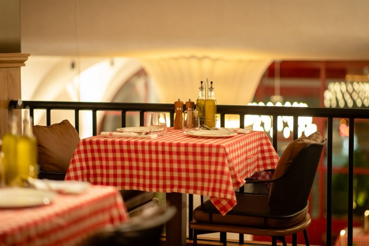 إفتتاح حاشد ل NAPizza في أبيدجان: النكهة الإيطالية الأصيلة بين أيديكم!