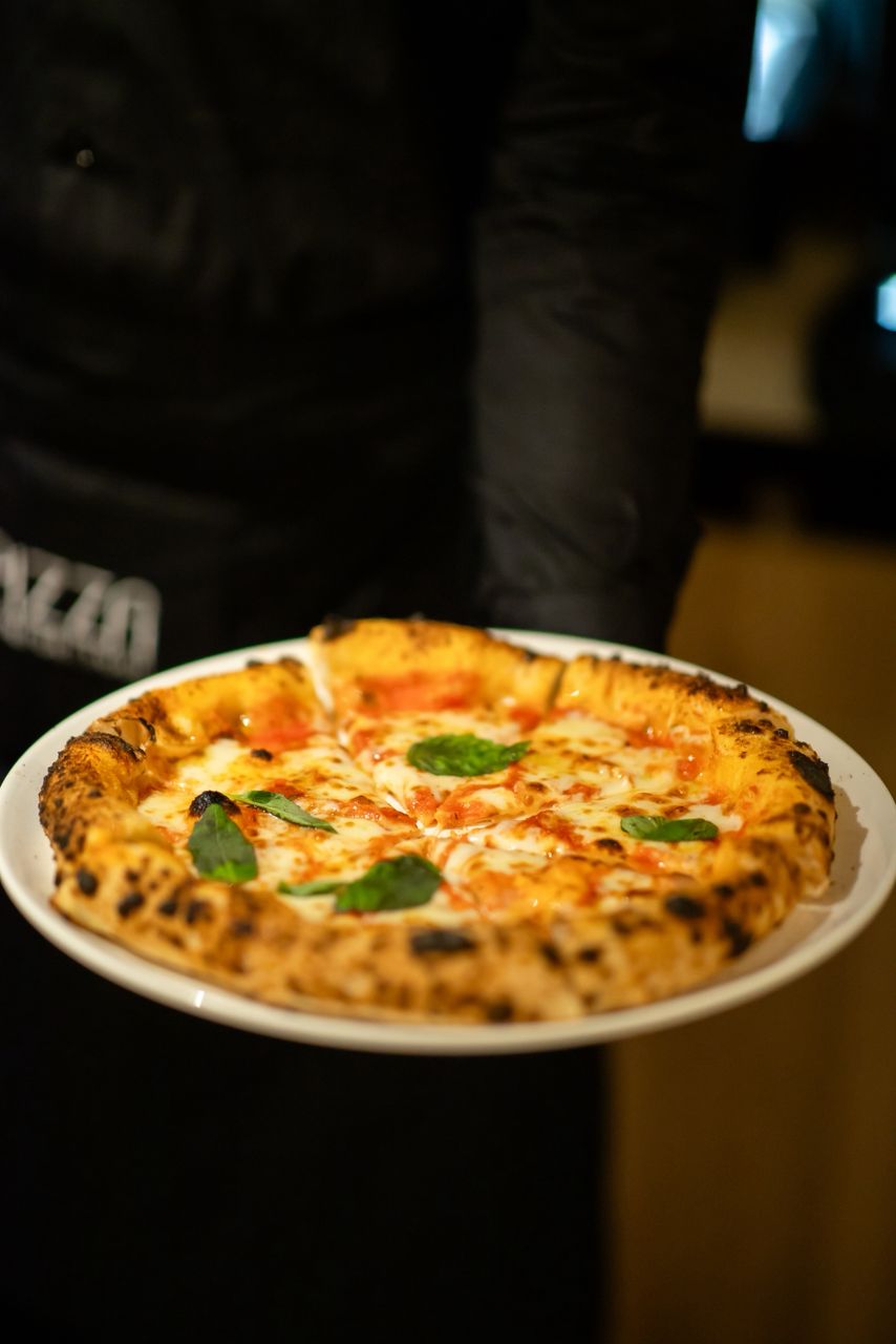 إفتتاح حاشد ل NAPizza في أبيدجان: النكهة الإيطالية الأصيلة بين أيديكم!