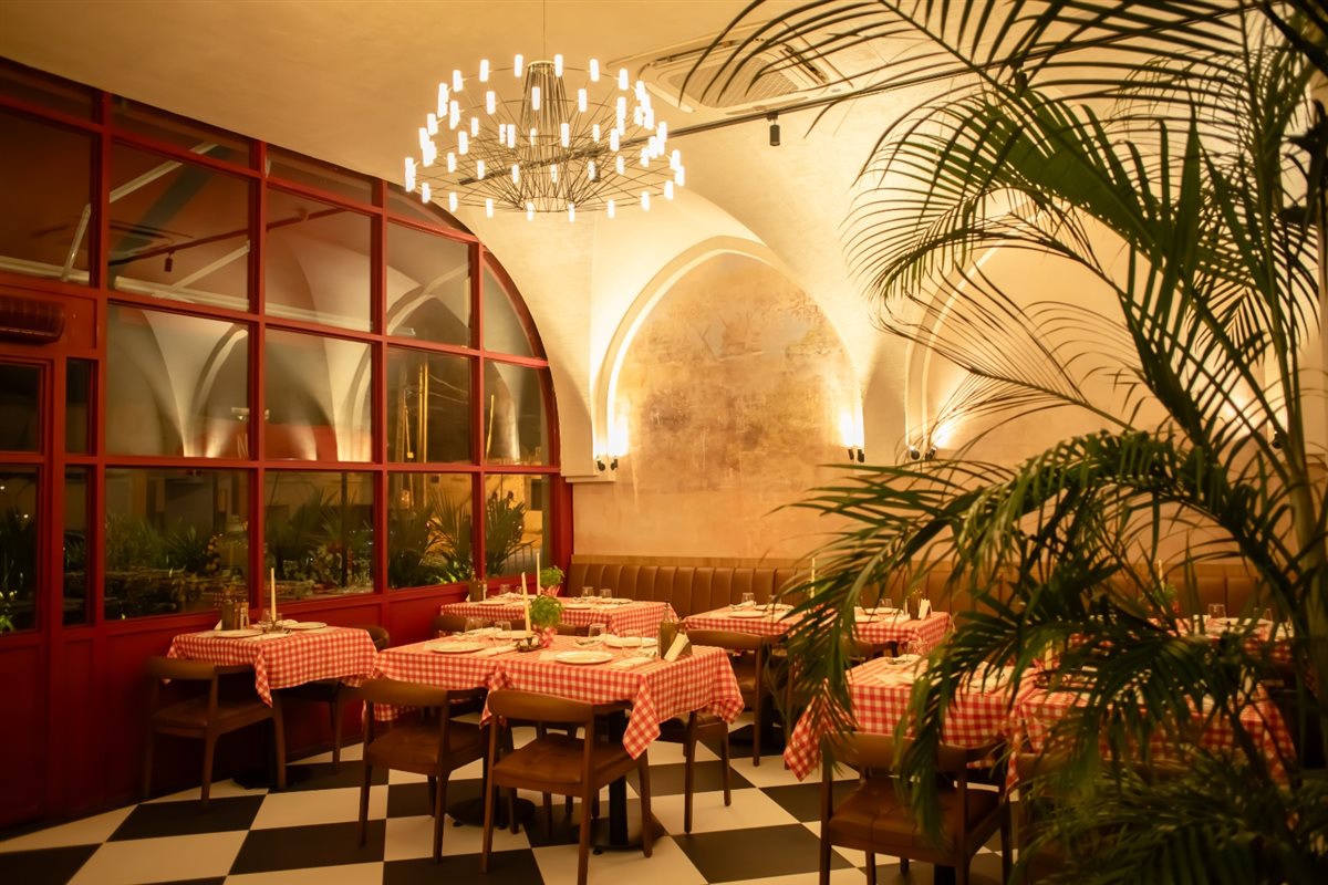 إفتتاح حاشد ل NAPizza في أبيدجان: النكهة الإيطالية الأصيلة بين أيديكم!