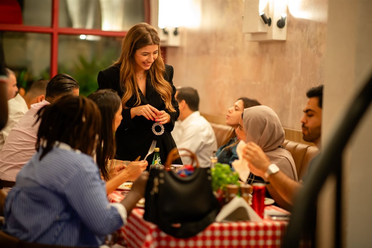 إفتتاح حاشد ل NAPizza في أبيدجان: النكهة الإيطالية الأصيلة بين أيديكم!