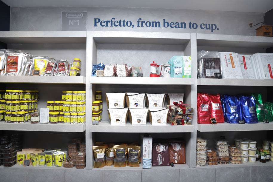 CAFFE DEL MONDO في أبيدجان القهوة كما يجب أن تكون من قلب الجودة والاستدامة