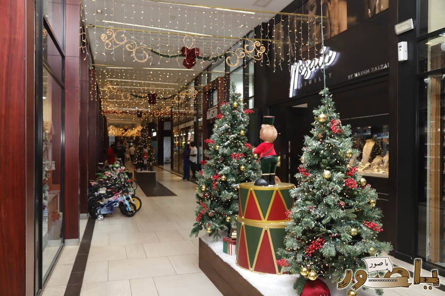 بريما سنتر في أبيدجان يتألق بزينة الأعياد ويستقطب آلاف الزوار!