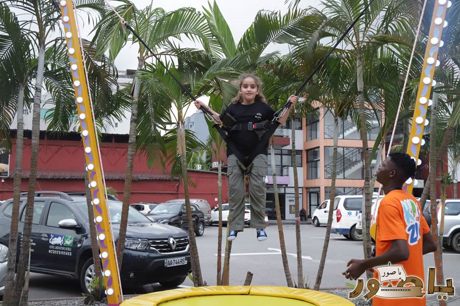 بريما سنتر في أبيدجان يتألق بزينة الأعياد ويستقطب آلاف الزوار!