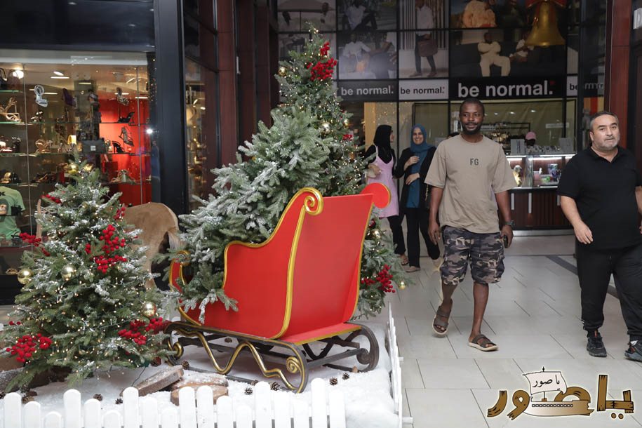 بريما سنتر في أبيدجان يتألق بزينة الأعياد ويستقطب آلاف الزوار!