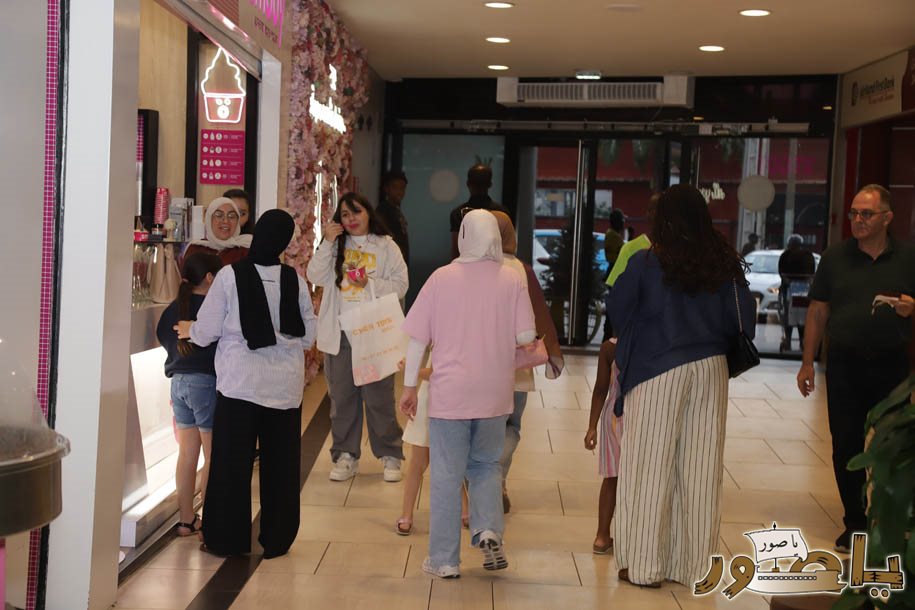 بريما سنتر في أبيدجان يتألق بزينة الأعياد ويستقطب آلاف الزوار!