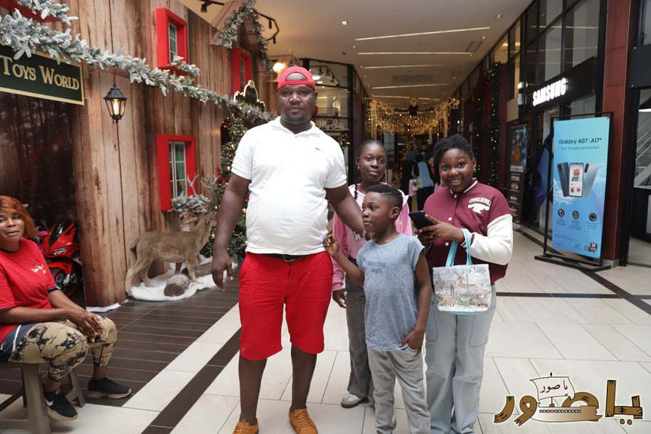 بريما سنتر في أبيدجان يتألق بزينة الأعياد ويستقطب آلاف الزوار!