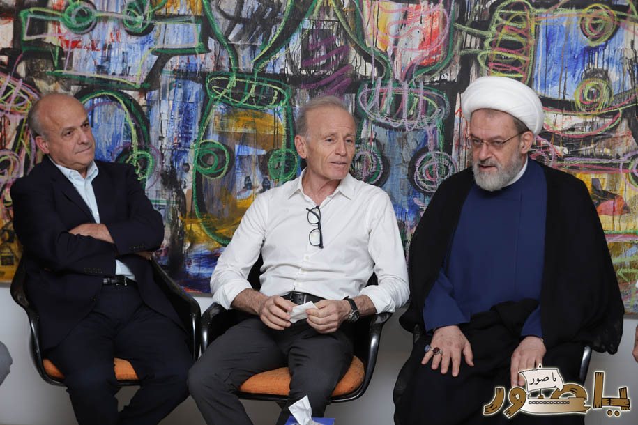 بالصور من أبيدجان: آل الخليل يتقبلون التعازي بالسفير خليل الخليل في مجلس عزاء مهيب