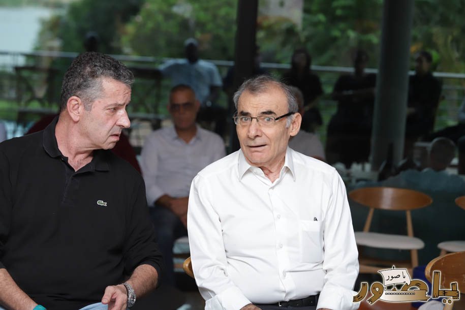 بالصور من أبيدجان: آل الخليل يتقبلون التعازي بالسفير خليل الخليل في مجلس عزاء مهيب