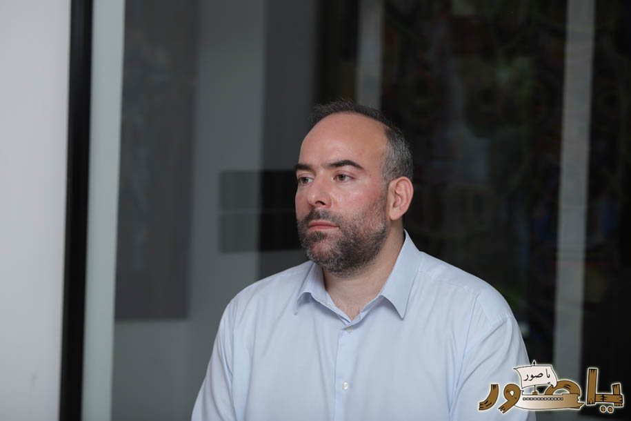 بالصور من أبيدجان: آل الخليل يتقبلون التعازي بالسفير خليل الخليل في مجلس عزاء مهيب