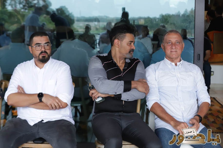 بالصور من أبيدجان: آل الخليل يتقبلون التعازي بالسفير خليل الخليل في مجلس عزاء مهيب