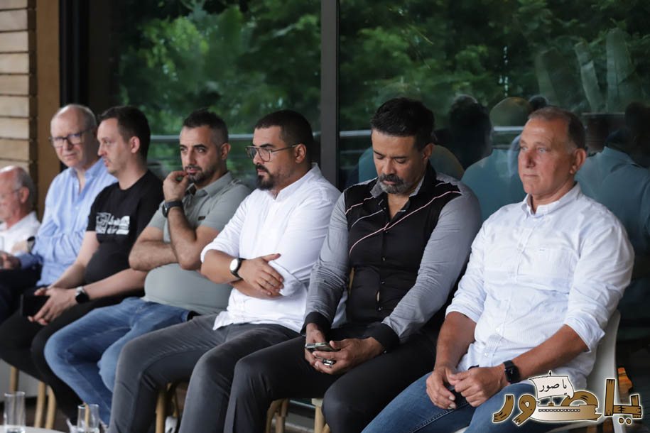 بالصور من أبيدجان: آل الخليل يتقبلون التعازي بالسفير خليل الخليل في مجلس عزاء مهيب