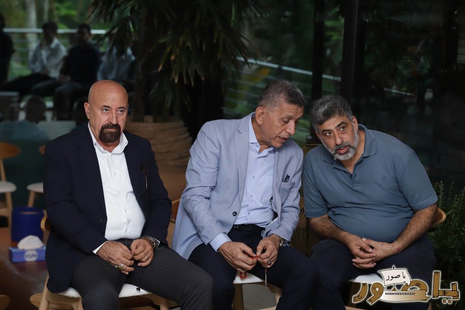 بالصور من أبيدجان: آل الخليل يتقبلون التعازي بالسفير خليل الخليل في مجلس عزاء مهيب