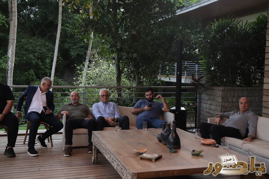 بالصور من أبيدجان: آل الخليل يتقبلون التعازي بالسفير خليل الخليل في مجلس عزاء مهيب