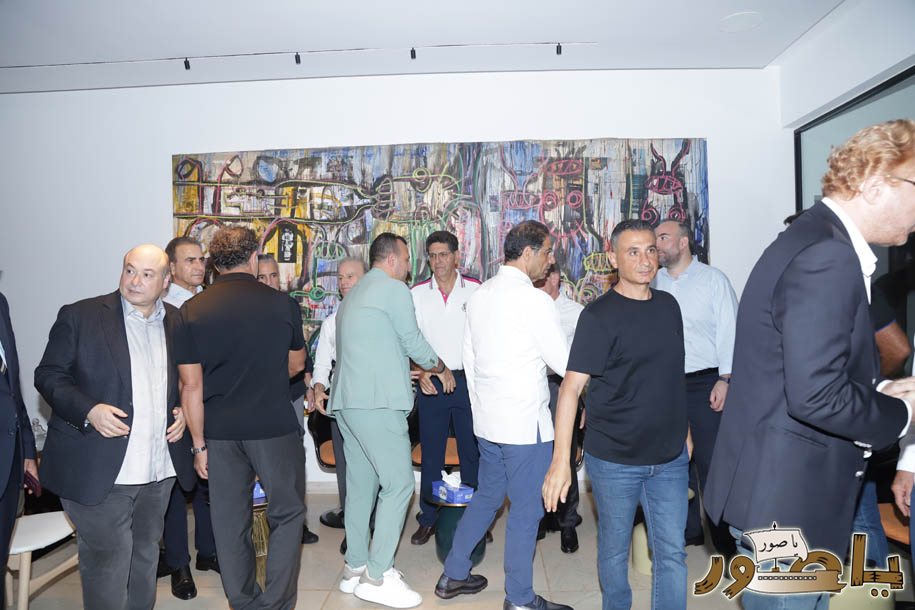 بالصور من أبيدجان: آل الخليل يتقبلون التعازي بالسفير خليل الخليل في مجلس عزاء مهيب