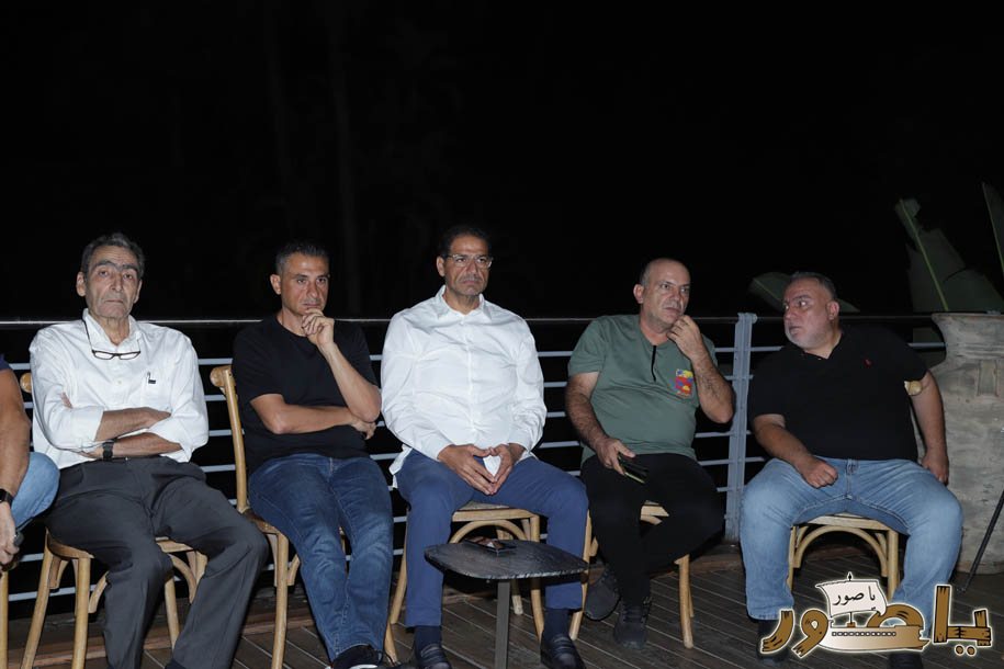 بالصور من أبيدجان: آل الخليل يتقبلون التعازي بالسفير خليل الخليل في مجلس عزاء مهيب