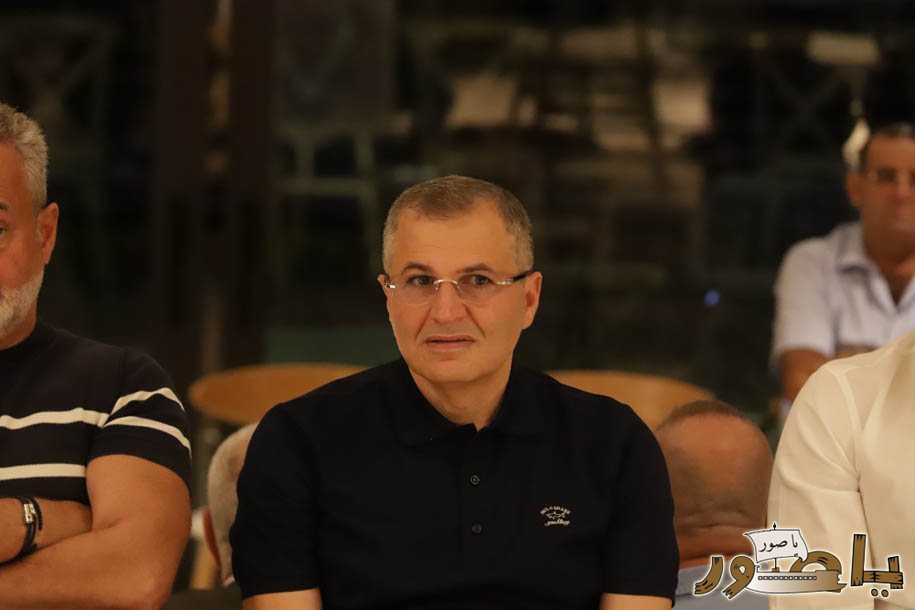 بالصور من أبيدجان: آل الخليل يتقبلون التعازي بالسفير خليل الخليل في مجلس عزاء مهيب