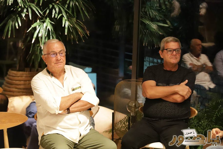 بالصور من أبيدجان: آل الخليل يتقبلون التعازي بالسفير خليل الخليل في مجلس عزاء مهيب