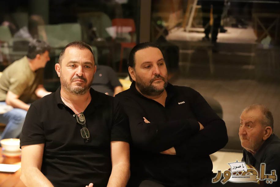 بالصور من أبيدجان: آل الخليل يتقبلون التعازي بالسفير خليل الخليل في مجلس عزاء مهيب