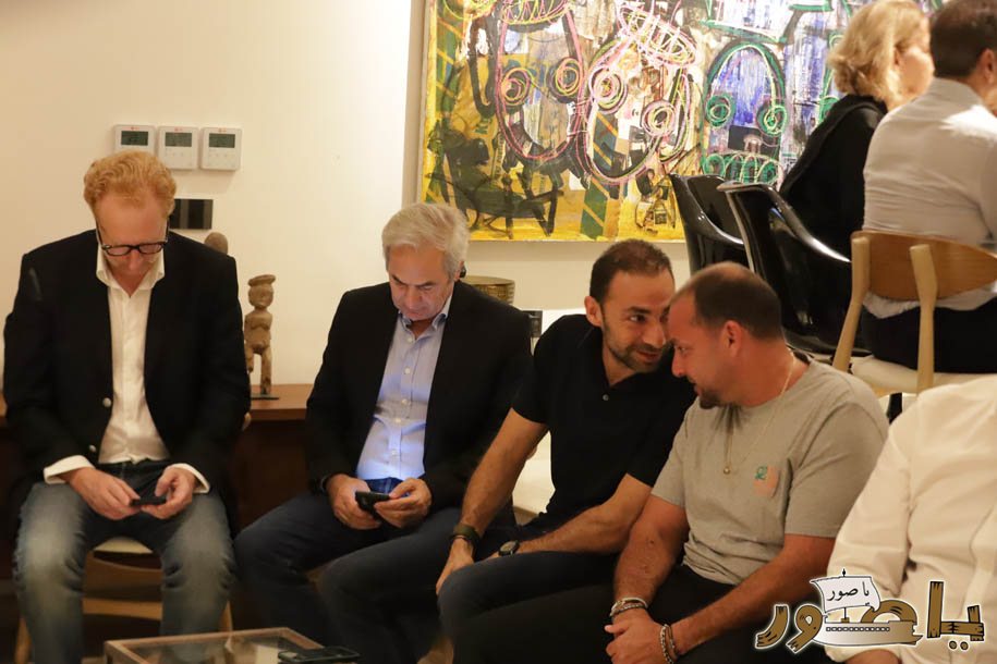 بالصور من أبيدجان: آل الخليل يتقبلون التعازي بالسفير خليل الخليل في مجلس عزاء مهيب