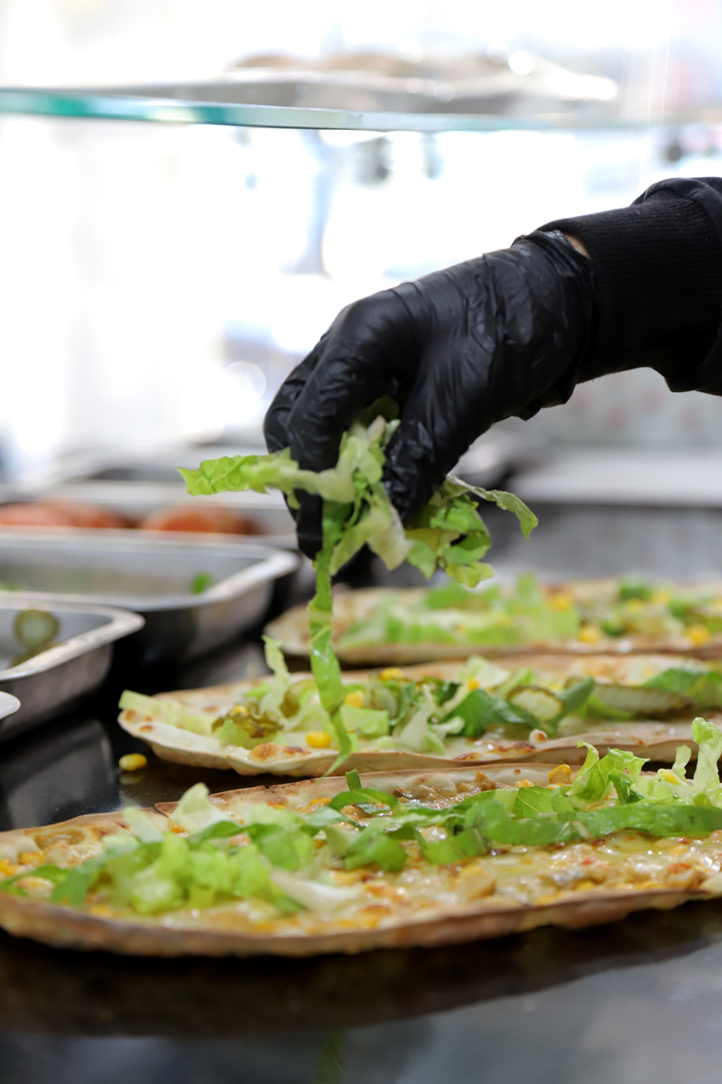 بيكرجي الطعم اللي بيشبه البيت.. إفتتاح فرن ومعجنات بيكرجي في صور