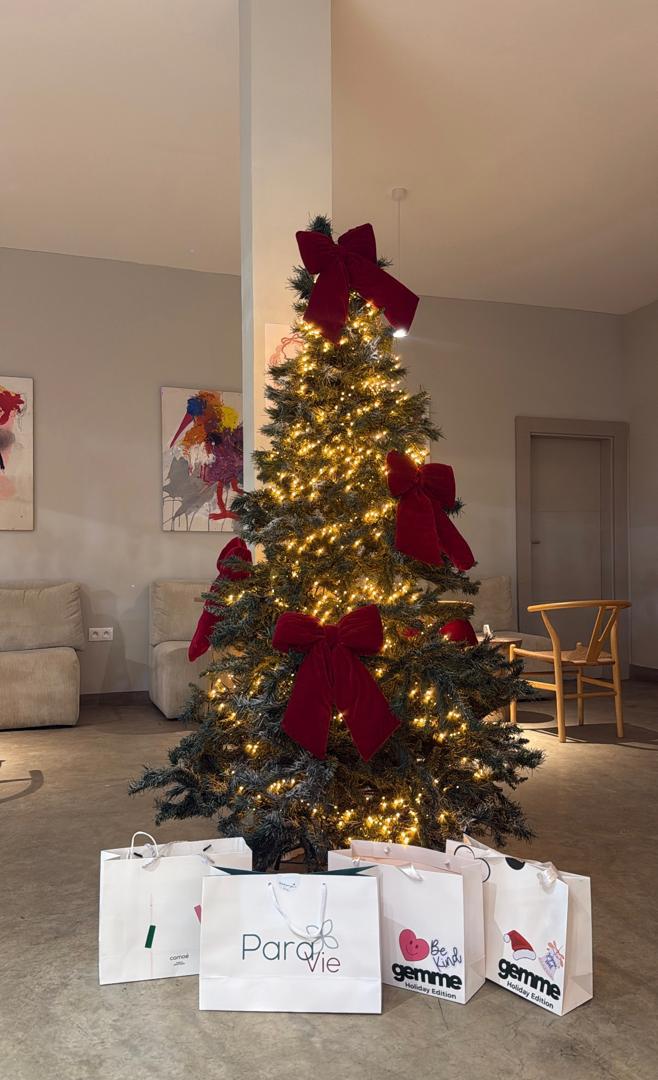 أجواء العيد مستمرة في March de No l إيليت: لا تفوتوا آخر 4 أيام!