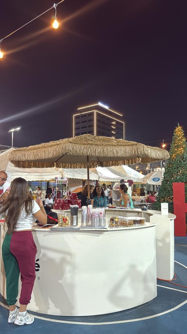 أجواء العيد مستمرة في March de No l إيليت: لا تفوتوا آخر 4 أيام!