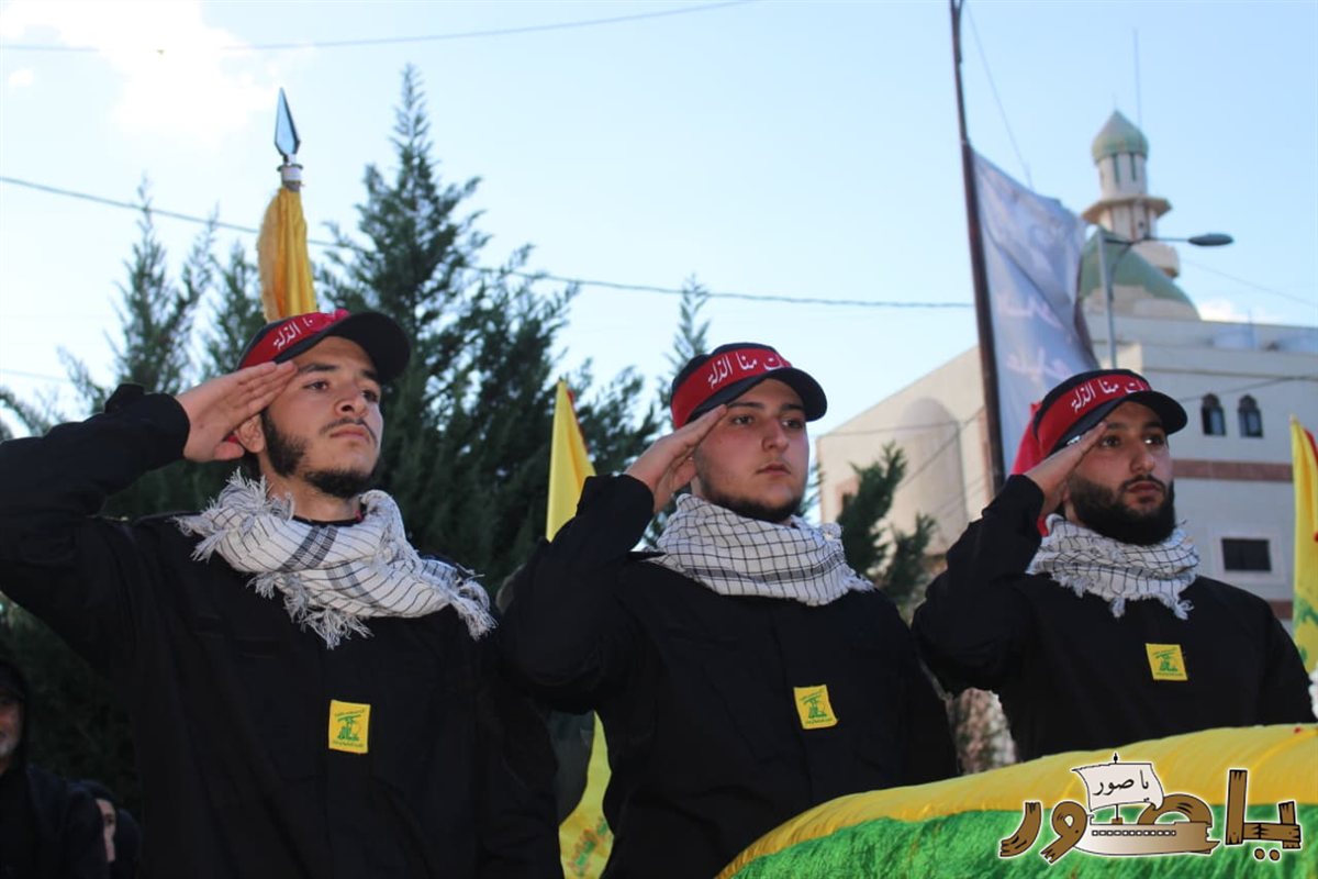 تشييع حاشد للشهيد السعيد علي عماد دهيني في طورا