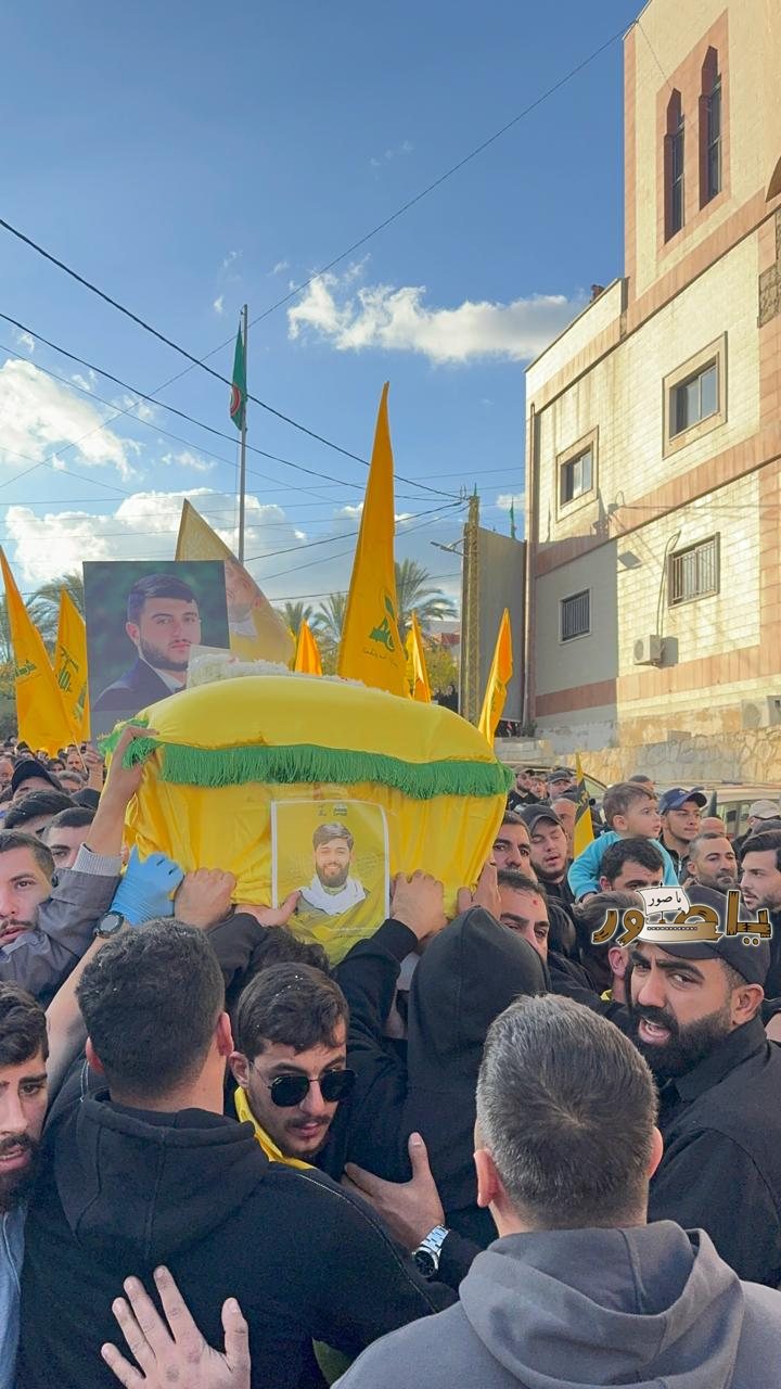 تشييع حاشد للشهيد السعيد علي عماد دهيني في طورا