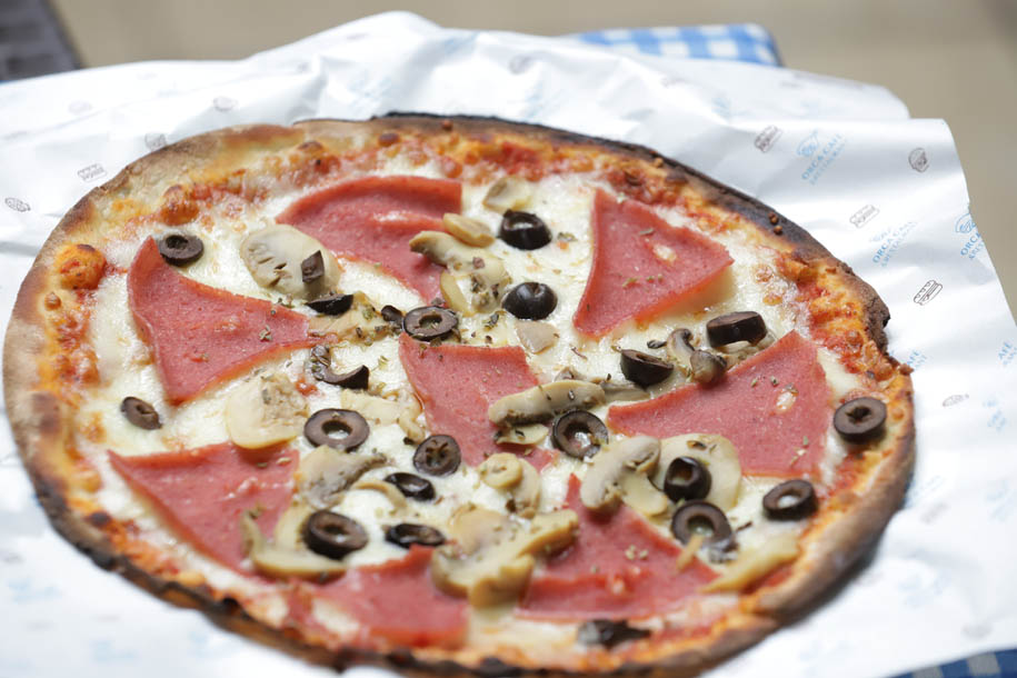 مطعم وكافيه أوركا في أبيدجان بإدارته الجديدة يقدم ٣٥٪ حسم على جميع المأكولات بمناسبة الأعياد