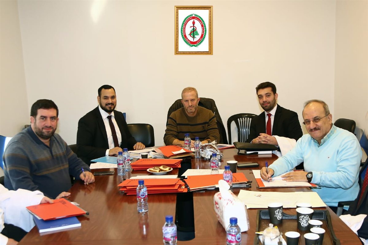 قسم اليمين لأطباء جدد في نقابة أطباء لبنان في بيروت