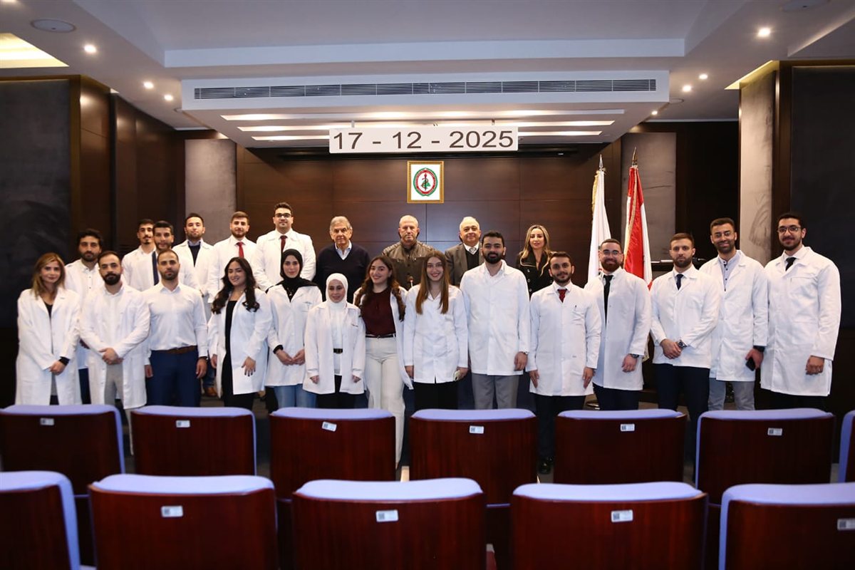 قسم اليمين لأطباء جدد في نقابة أطباء لبنان في بيروت