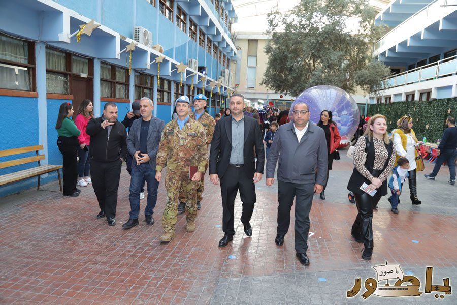 أجواء ميلادية في المدرسة الإنجيلية اللبنانية في صور