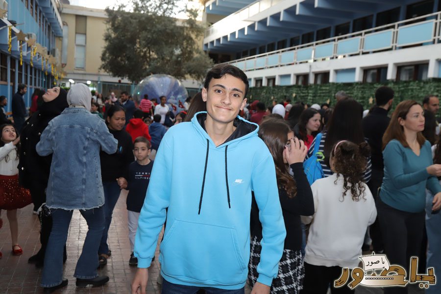 أجواء ميلادية في المدرسة الإنجيلية اللبنانية في صور