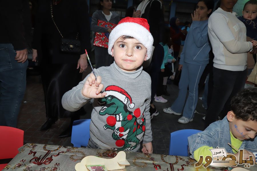 أجواء ميلادية في المدرسة الإنجيلية اللبنانية في صور