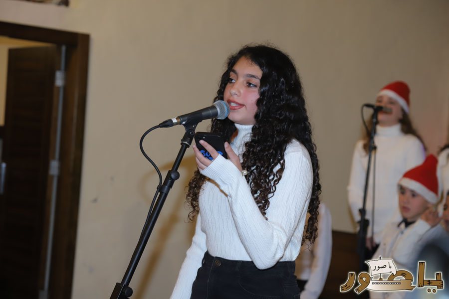 سهرة ترانيم ميلادية في كنيسة مار أنطونيوس صور