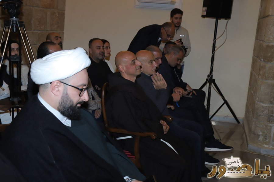 سهرة ترانيم ميلادية في كنيسة مار أنطونيوس صور