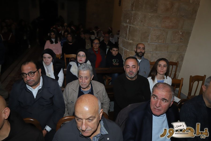 سهرة ترانيم ميلادية في كنيسة مار أنطونيوس صور