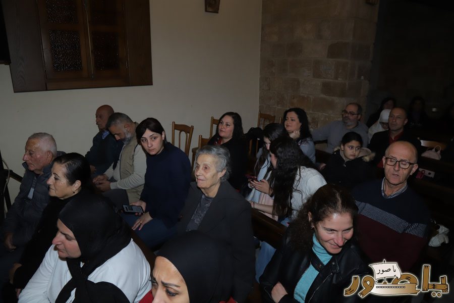 سهرة ترانيم ميلادية في كنيسة مار أنطونيوس صور
