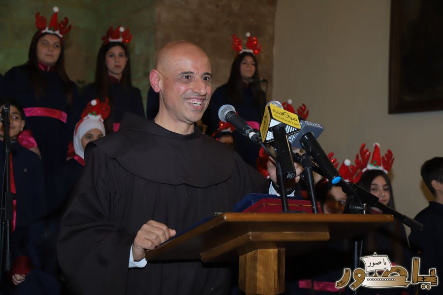 سهرة ترانيم ميلادية في كنيسة مار أنطونيوس صور