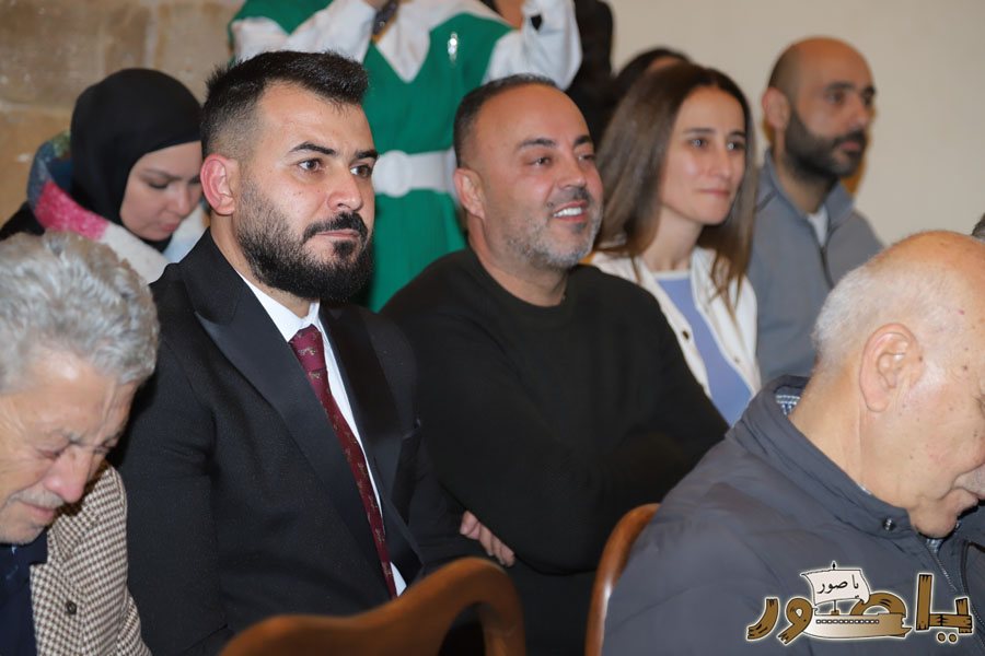 سهرة ترانيم ميلادية في كنيسة مار أنطونيوس صور