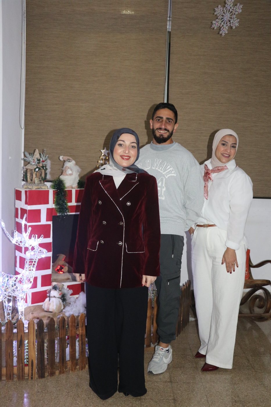 مدرسة صور الدولية TCS تكرم هيئتيها التعليمية والإدارية بعشاء احتفالي بمناسبة الأعياد