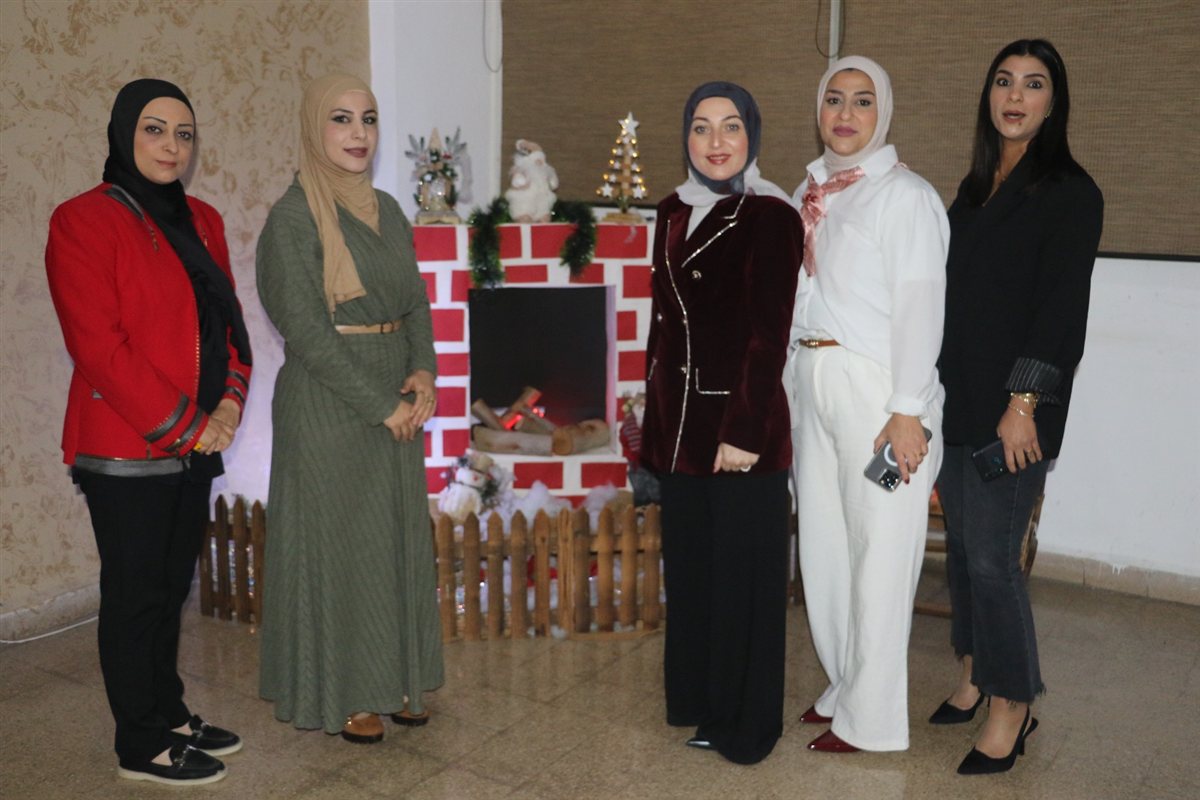 مدرسة صور الدولية TCS تكرم هيئتيها التعليمية والإدارية بعشاء احتفالي بمناسبة الأعياد